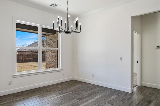 3353 Sagebrush Place, Yukon, OK 73099