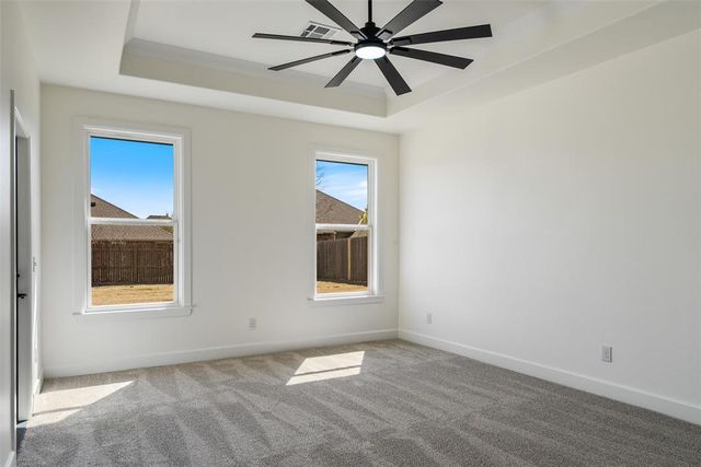 3353 Sagebrush Place, Yukon, OK 73099