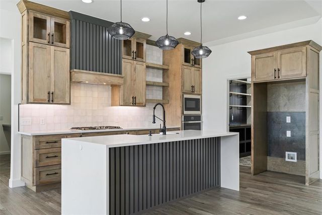 3353 Sagebrush Place, Yukon, OK 73099