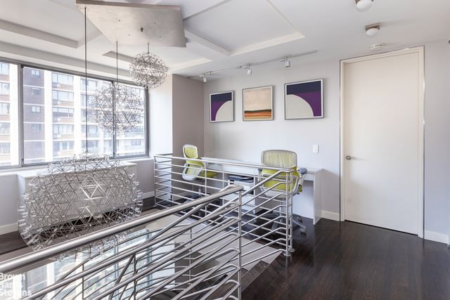 401 E 84th St Apt 15B, New York City, NY 10028