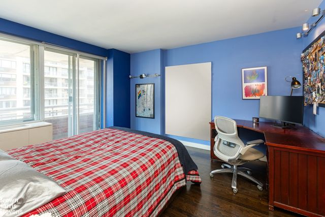401 E 84th St Apt 15B, New York City, NY 10028