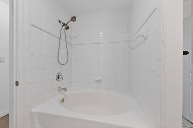 330 Las Colinas Boulevard E 1112, Irving, TX 75039