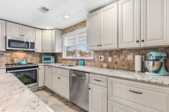 145 Bates Rd, Brockton, MA 02302