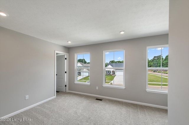 118 Misty Green Ct, Mt Washington, KY 40047