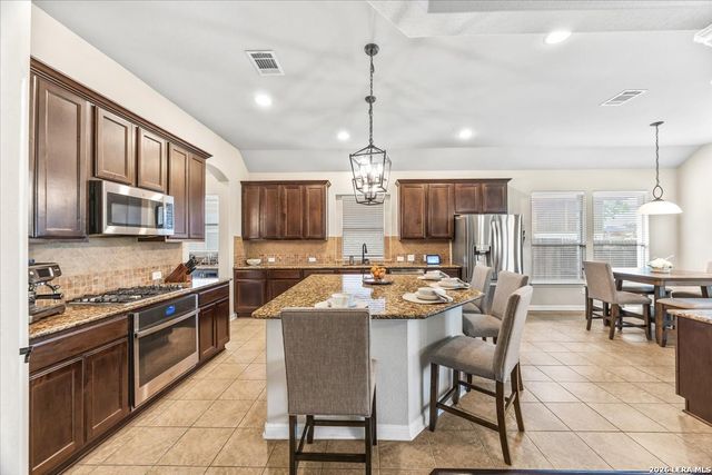 25018 Shuman Crk, San Antonio, TX 78255