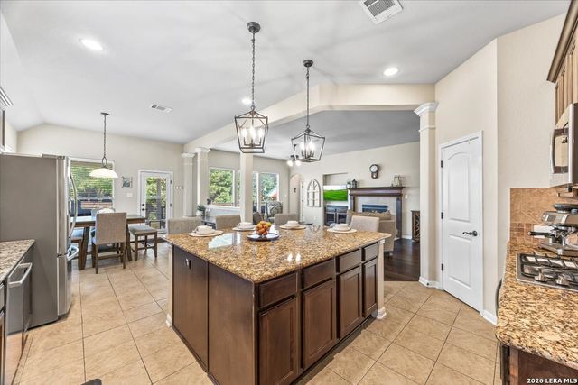 25018 Shuman Crk, San Antonio, TX 78255