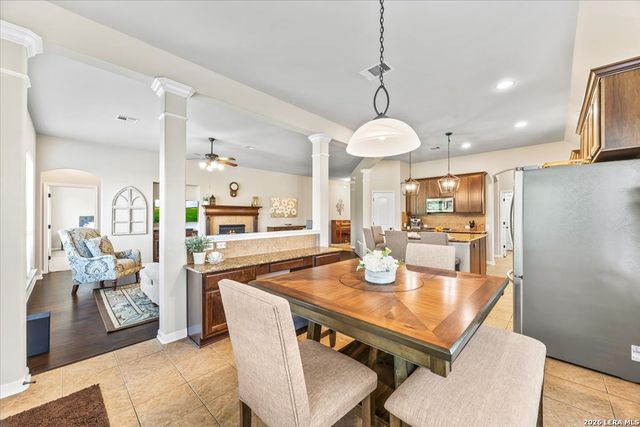 25018 Shuman Crk, San Antonio, TX 78255
