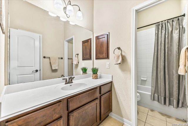 25018 Shuman Crk, San Antonio, TX 78255