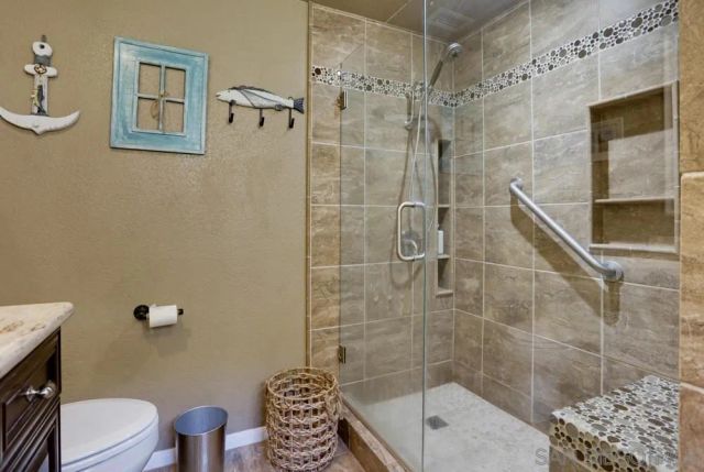 1920 Louis Dr., Escondido, CA 92026