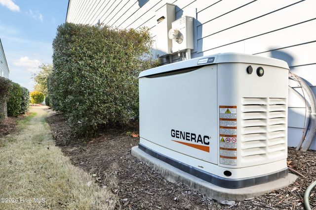 3763 Old Sand Mine Drive, Wilmington, NC 28412