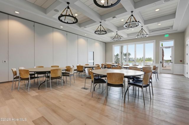 3763 Old Sand Mine Drive, Wilmington, NC 28412