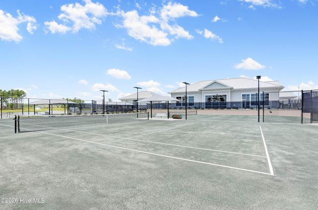 3763 Old Sand Mine Drive, Wilmington, NC 28412