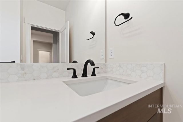 6538 E Lucy Dr., Eagle, ID 83629