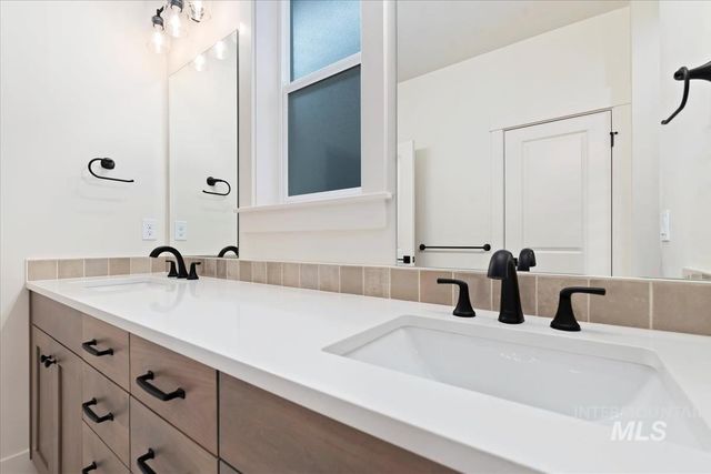 6538 E Lucy Dr., Eagle, ID 83629