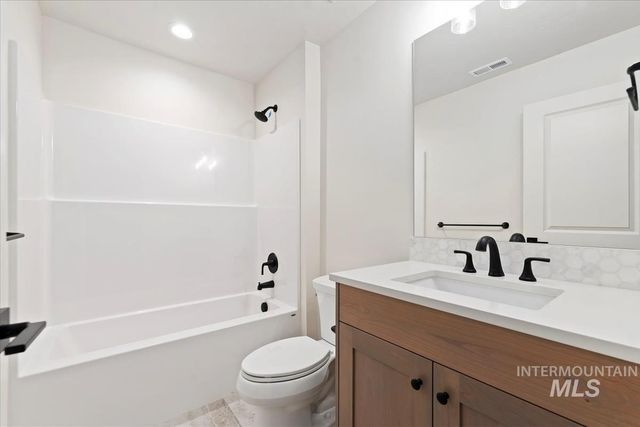 6538 E Lucy Dr., Eagle, ID 83629