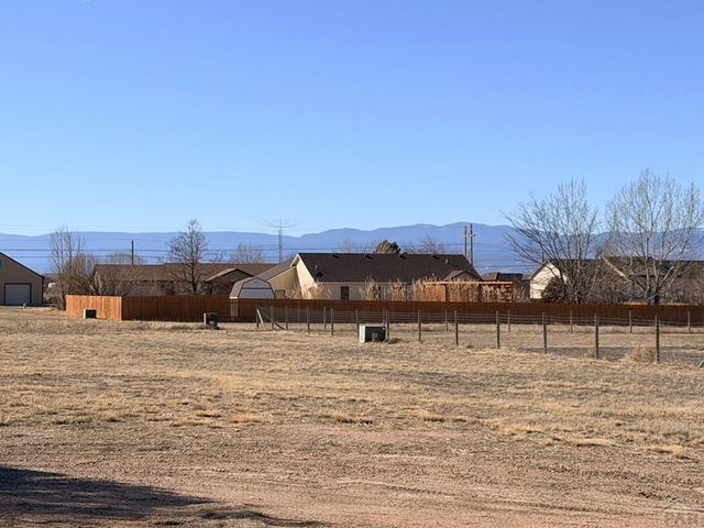1285 E De La Vista Court, Pueblo West, CO 81007