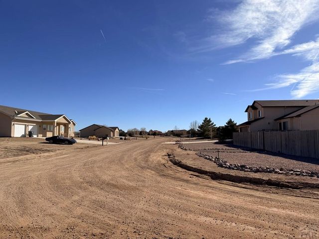 1285 E De La Vista Court, Pueblo West, CO 81007