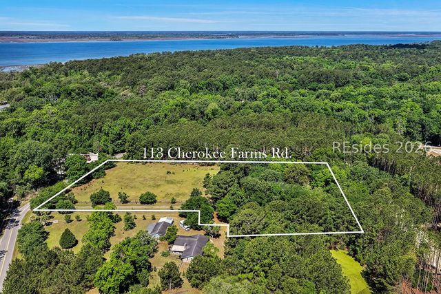113 Cherokee Farms Rd, Beaufort, SC 29906