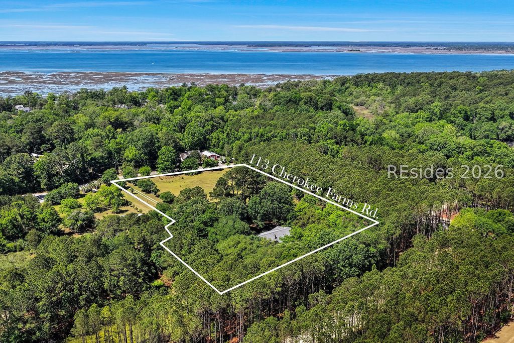 113 Cherokee Farms Rd, Beaufort, SC 29906