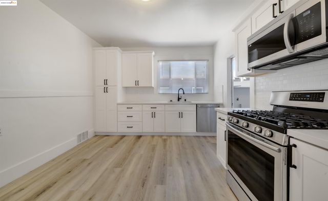 2445 66th AVE, Oakland, CA 94605