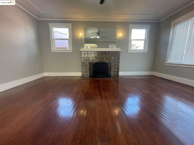 2445 66th AVE, Oakland, CA 94605