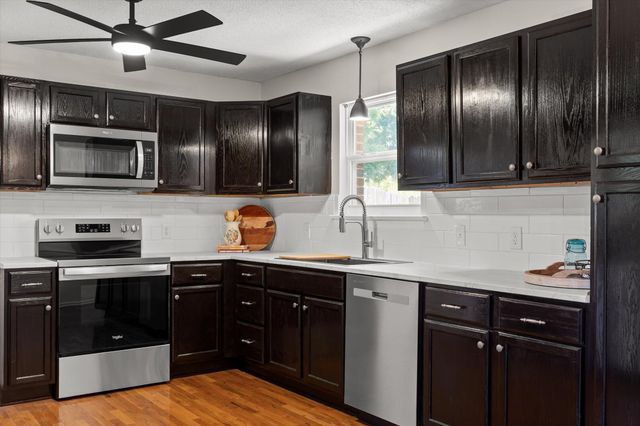 301 Signal Drive, Rossville, GA 30741