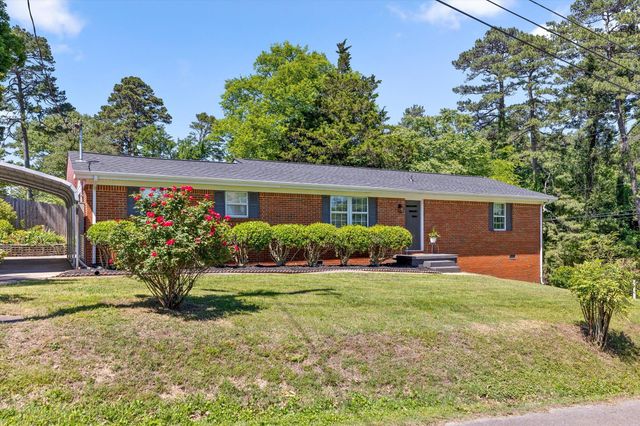 301 Signal Drive, Rossville, GA 30741