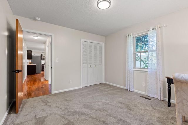 301 Signal Drive, Rossville, GA 30741