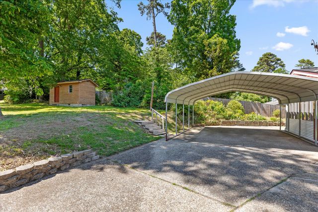 301 Signal Drive, Rossville, GA 30741
