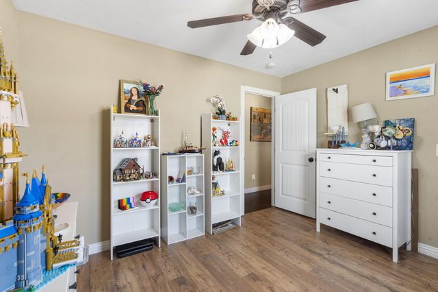 5721 West Alexa Lane, Springfield, MO 65802