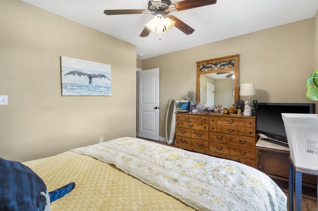 5721 West Alexa Lane, Springfield, MO 65802
