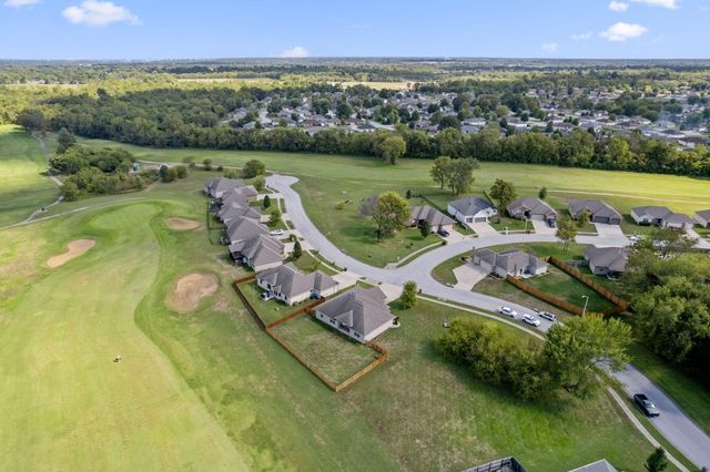 5721 West Alexa Lane, Springfield, MO 65802