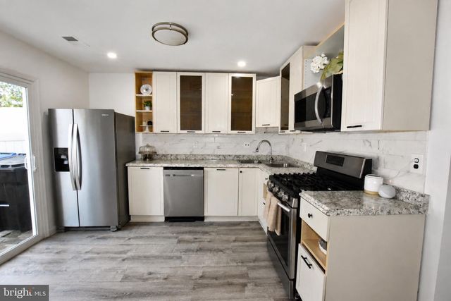 409 MASON RUN, Pine Hill, NJ 08021