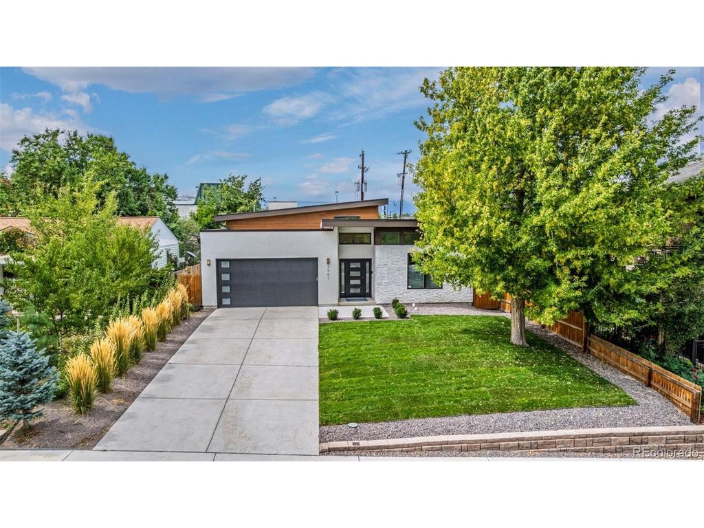 2901 S Bellaire St, Denver, CO 80222