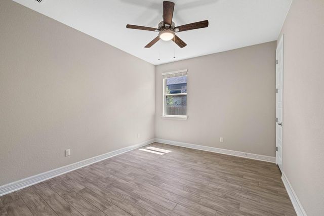 4205 Lynette LN, Round Rock, TX 78681