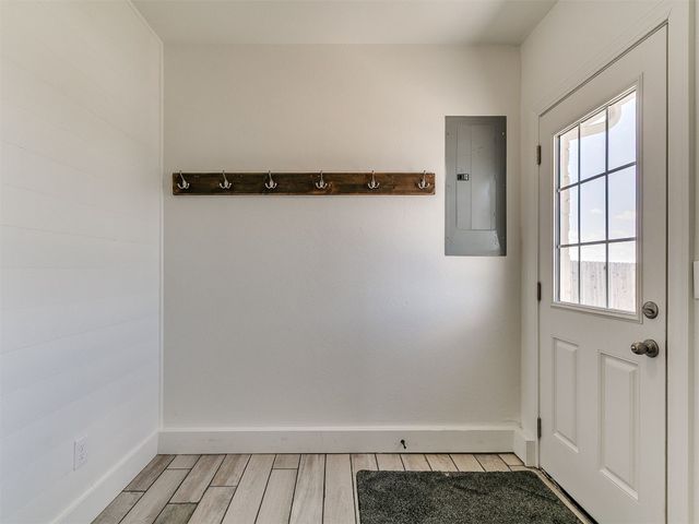 19250 SW 44th Street, El Reno, OK 73036