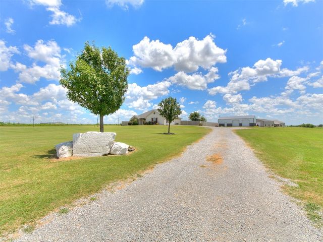 19250 SW 44th Street, El Reno, OK 73036