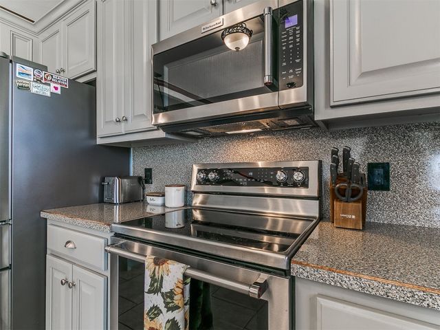 19250 SW 44th Street, El Reno, OK 73036