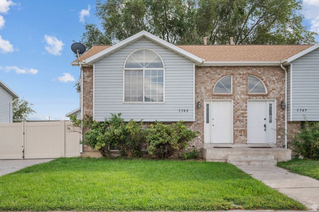 1765 W GARDEN DR, Pleasant Grove, UT 84062 — photo 2
