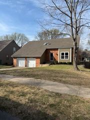 14502 W 90th Terrace, Lenexa, KS 66215