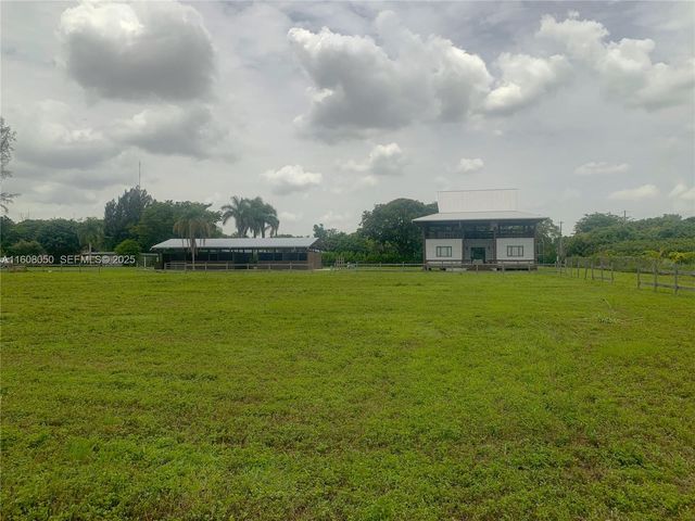 22750 SW 154th Avenue, Miami, FL 33170