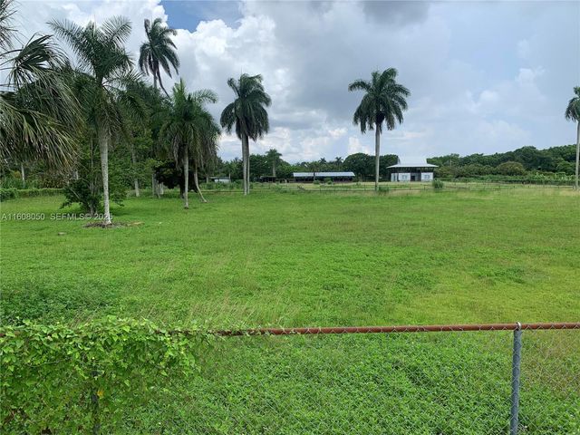 22750 SW 154th Avenue, Miami, FL 33170