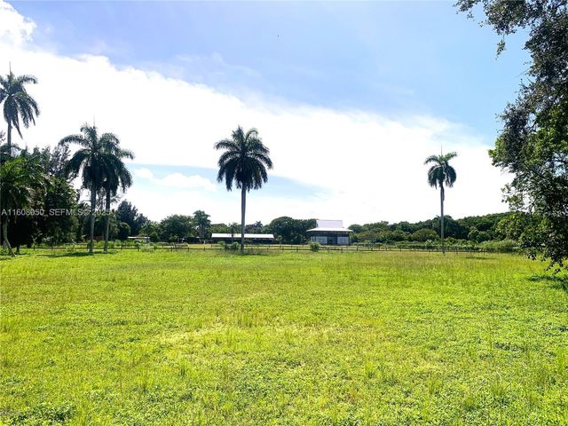 22750 SW 154th Avenue, Miami, FL 33170