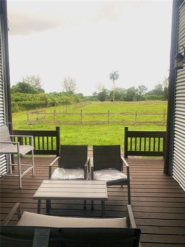 22750 SW 154th Avenue, Miami, FL 33170