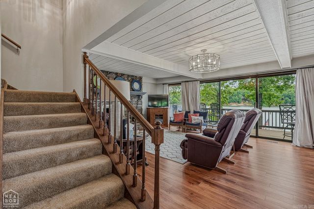 176 E Lakeshore Drive, Cherokee Village, AR 72529
