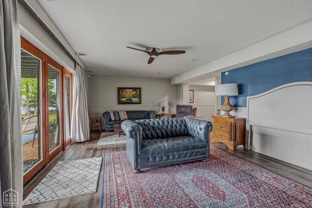 176 E Lakeshore Drive, Cherokee Village, AR 72529