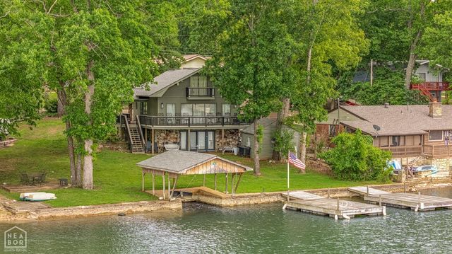 176 E Lakeshore Drive, Cherokee Village, AR 72529