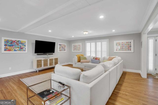 3873 Chamblee Dunwoody Road, Atlanta, GA 30341
