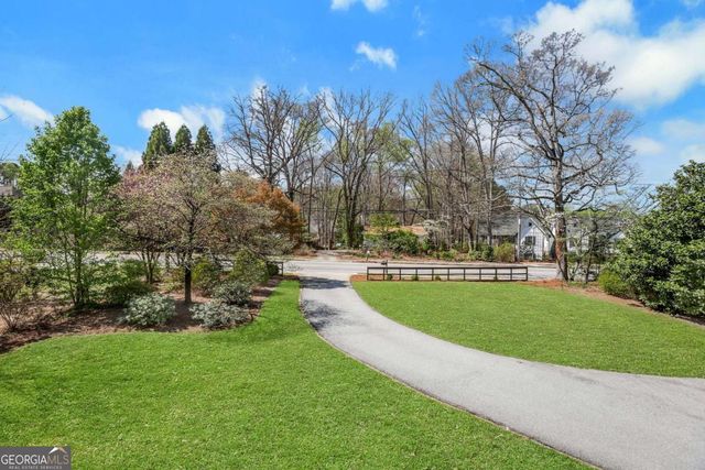 3873 Chamblee Dunwoody Road, Atlanta, GA 30341