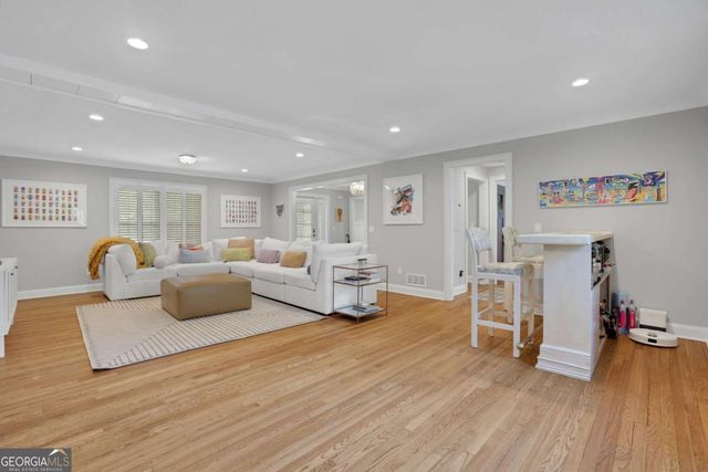 3873 Chamblee Dunwoody Road, Atlanta, GA 30341